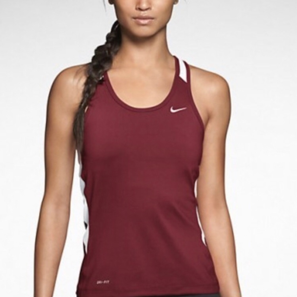 Nike tee